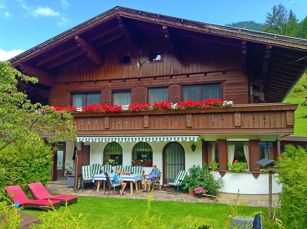 Appartements Basti Forstau  Exterior photo