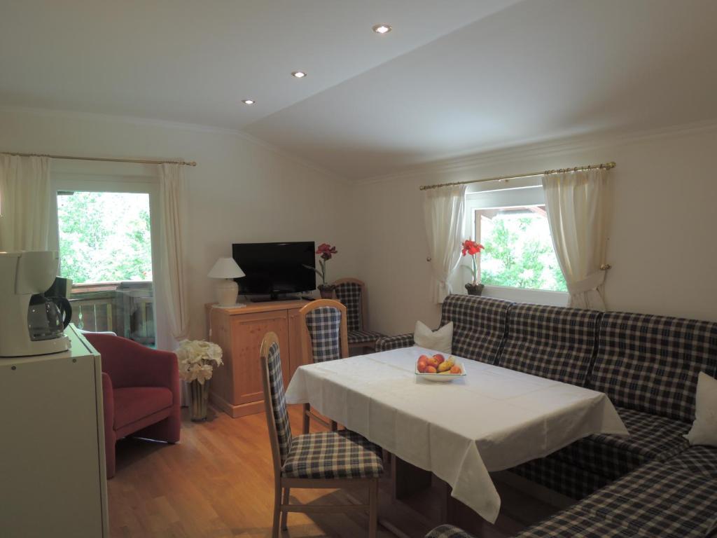 Appartements Basti Forstau  Room photo